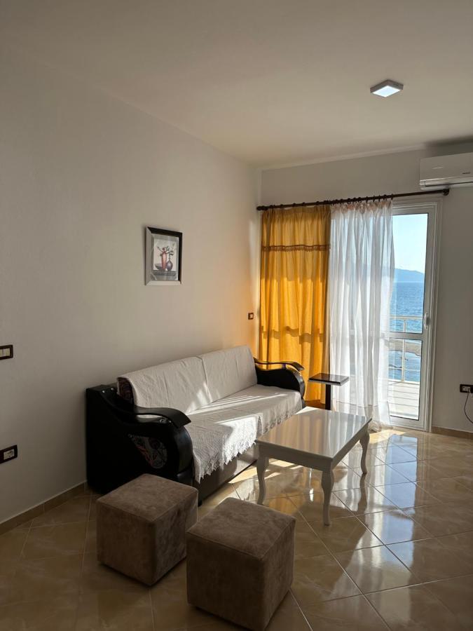 Blue Bay Apartments Саранда Екстер'єр фото