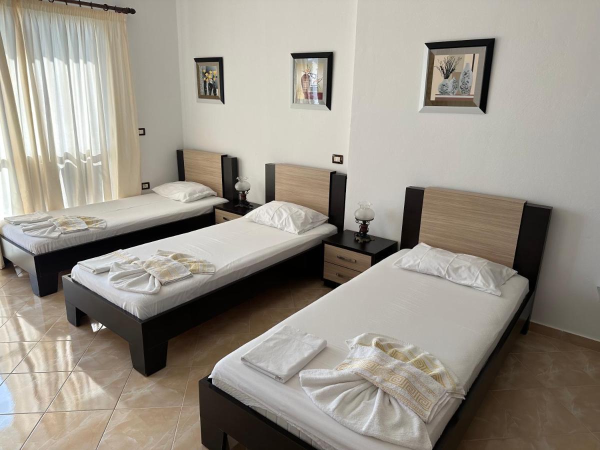 Blue Bay Apartments Саранда Екстер'єр фото