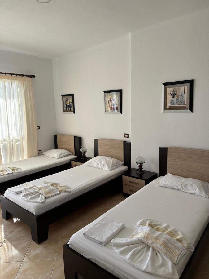 Blue Bay Apartments Саранда Екстер'єр фото