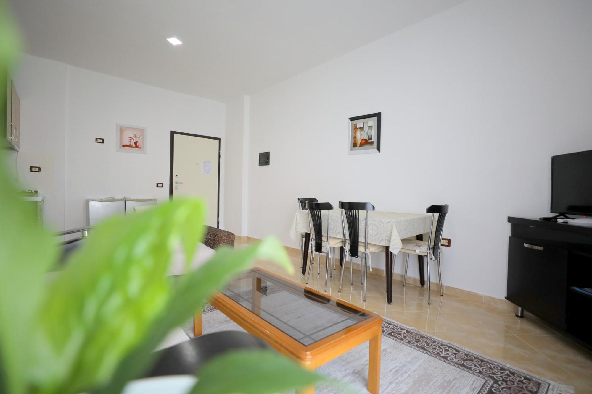 Blue Bay Apartments Саранда Екстер'єр фото